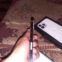ايفون ١٣ برو ماكس بطاريه ٨٣ مبايل مكسوره شاشه كلشي شغال بي اعله سعر اب...