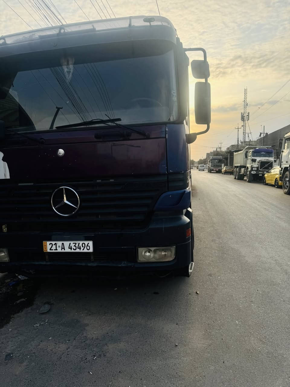 سلام عليكم اكتروز 2000 الفينيه   بسمي          سنكل بلسنويه قلاب  جوبلس خلفي 
سبرنك امامي  بريك دسك 
نتصل على هاذ الرقم ***********
