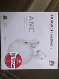 للبيع بعدها بالباكيت ما مفتوح  المكان بغداد 95 وبيها مجال 07881149856