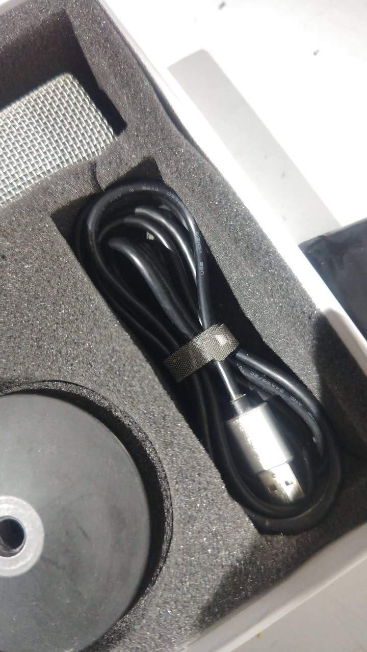 بكج مايك مكتبي كامل مع الستاند و الكيبل اصلي وارد اوربي السعر 60


**إذا كنت صاحب هذا الإعلان وتريد حذفه لأي سبب، رجاءا أرسل رسالة إلى الدعم الفني**