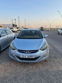 النترا 2012 وارد امريكي حادثها باب السايق  والباب الخلفي بدون دواخل مك...