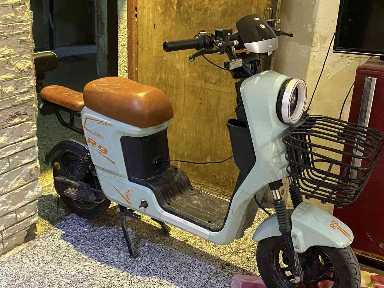 السلام عليكم
دراجة شحن R9 2026 جديدة 6 بطاريات دراجه مكفوله وشغالة بس حدها تمشي نمرة واحد لازم تبدل كهربائيات مراوس بماكس وابيع مكاني حيانيه


**إذا كنت صاحب هذا الإعلان وتريد حذفه لأي سبب، رجاءا أرسل رسالة إلى الدعم الفني**