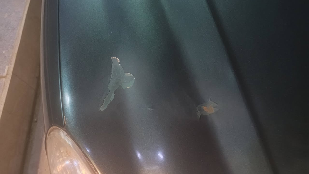 سوناتا وفود موديل 2002
رقم قادسية 
مصبوغة احزام بيها طخات مثل ما موضح بالصور كفالة شاصي حدادية لغود
مكينة 2000 دوش 
بيها خيط بسيط ونقصها بور ينقص هم
السنوية 2026 شهر الثالث 
وعليها 600 غرامة اني ادفعهن
السعر 50 وبيها مجال 
العنوان الكرادة شارع الصناعة او حي دجلة دورة 
رقمي ***********
