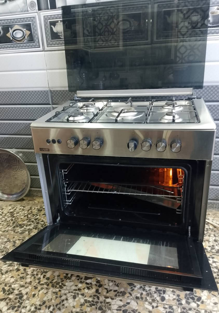 طباخ عشتار مصري لحديث استعمال قليل لفرن ممستخدم ابد كله شغال عيون وفرن وكهرباء نظام بوري سعر 250لشراي يدخل خاص


**إذا كنت صاحب هذا الإعلان وتريد حذفه لأي سبب، رجاءا أرسل رسالة إلى الدعم الفني**