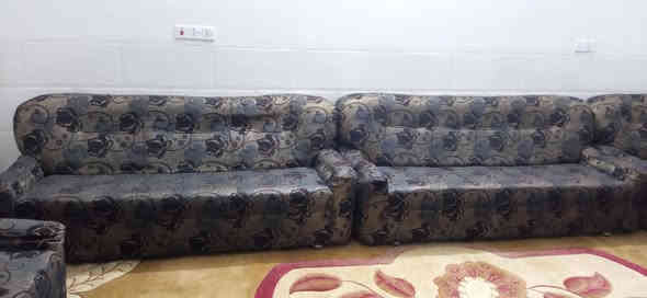 تخم نضيف كولش تكمة وقويةومابي اي ضرر10 مقاعد واب 250 وبي مجال مكان حي أؤر ***********
