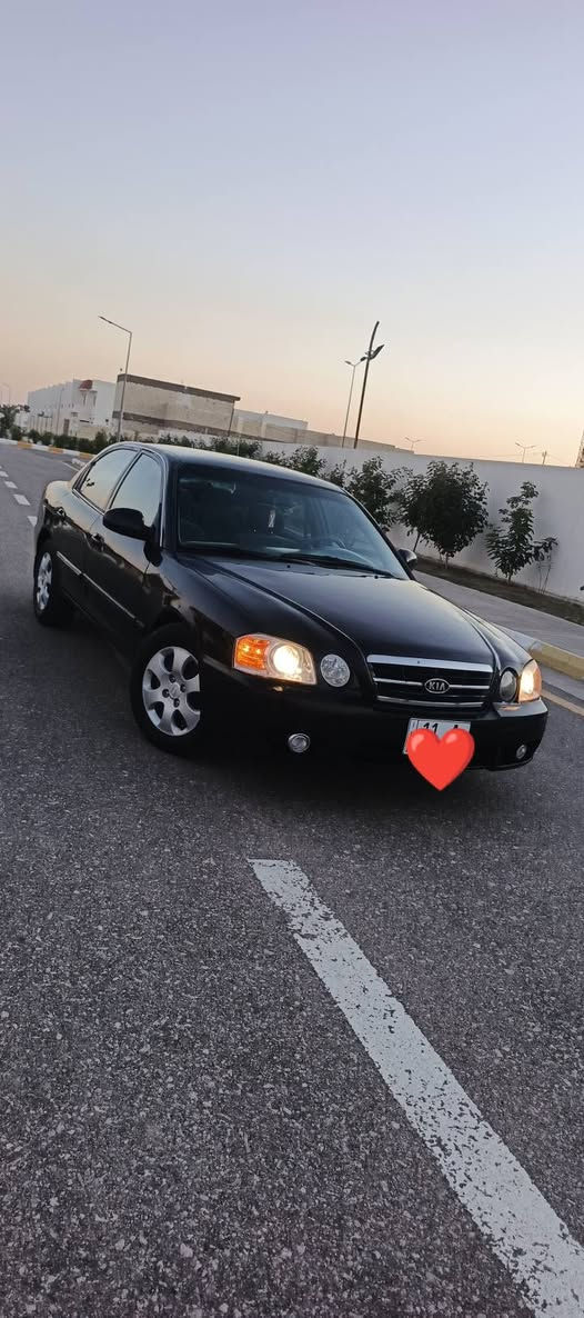 السلام عليكم
اوبتيما موديل 2006  النضافة امامكم 
مرقم بغداد الانكليزي هزة وارقام جديده تحويل بعقد مروري
سنويه لل2029 
المحرك ٤ سلندر المرغوب دوش مكفوووول 
الكير اوتماتيك مكفوووول 
تبريد ثلج بستم 
تخم تاير ودرايمات وحداديه جديد 
كهربائيات كلشي شغال 
بصمة سنتر لوك حتى الجنطة 
السيارة كلها ليبل واحد بلادي فقط رش 
اخوان السيارة معروفه بقوتها واعتماديتها ولا يوجد اي اعطال 
باذن الله انطي تراي مفتوح لاي مكان يعجبك 
***********
السعر 67 وبيها مجال للاخوة الطيبين
