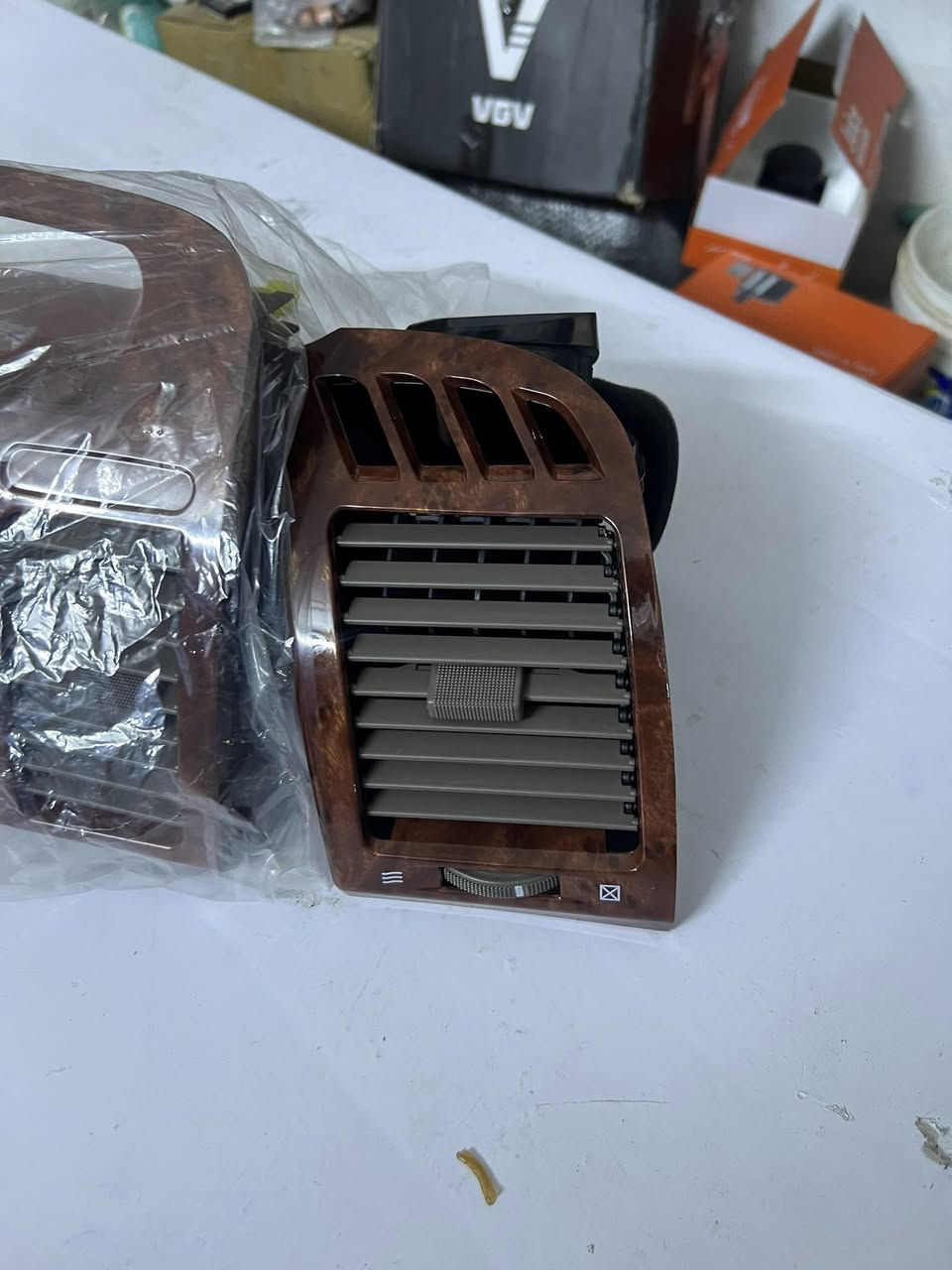 السلام عليكم
اهل المصلحه ع باب الله طلعلي هذا بالامزون الصاجي مال تبريد تيوتا كامري من ٢٠٠٣ لل ٢٠٠٦ 
للاستفسار الاتصال او واتساب 
***********
