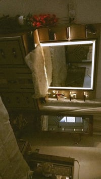 غرفة عرسان • مستعملة ٤ أشهر • هوم سنتر