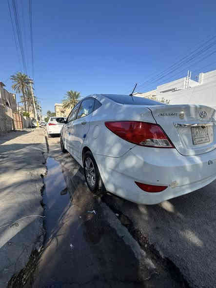 السلام عليكم ..
اكسنت 2016 خليجي 
رقم بغداد بأسمي
تحكمات ستيرن فول
منافذ اوكس وبلوتوث وكامرة خلفية
ماشية 86 الف كيلو 
سيارة جاهزة تبريد ثلج 
تخم تاير جديد وباتري جديد 
يرادلها فقط ملاحضات بسيطة جداً
(دعاميات الامامية والخلفية)
ملاحضة السيارة مابيهة سونار
السعر 110 ورقة وبي مجال 
عنوان بغداد الجادرية
***********هاتف
