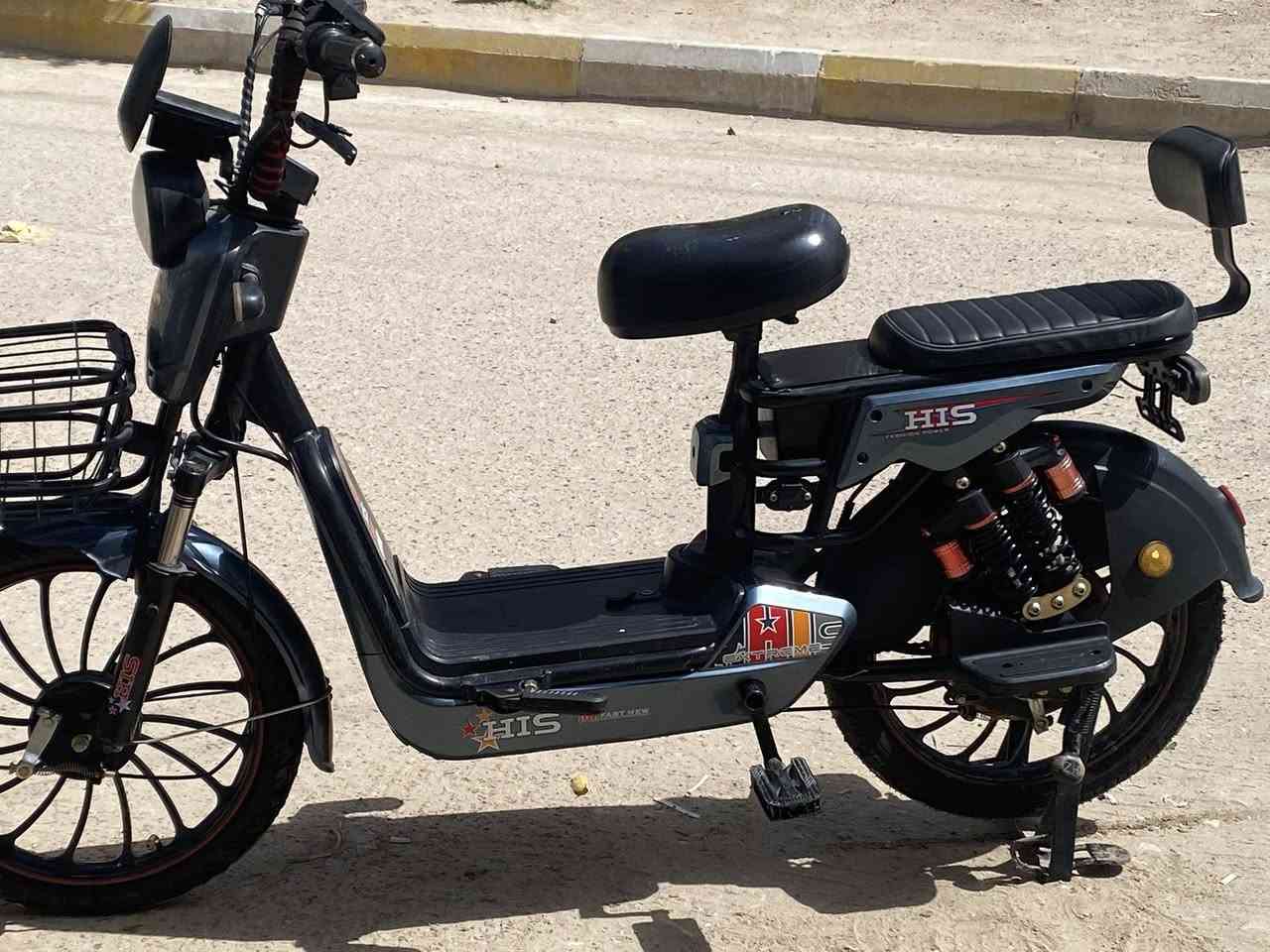 السلام عليكم. دراجة للبيع النوعHIS الدراجة نظافتها 85% تحتوي على ست بطاريات أكبر 60 فولت 800 واط دراجة سرعتها 60 تمشيك30 كيلو بالشنه الواحدة موديل 2024 بس البريك يحتاجله تبديل المكان مدينة الصدر الناصرية مدي
‏السعر 350 وبي مجال
‏￼
￼


**إذا كنت صاحب هذا الإعلان وتريد حذفه لأي سبب، رجاءا أرسل رسالة إلى الدعم الفني**