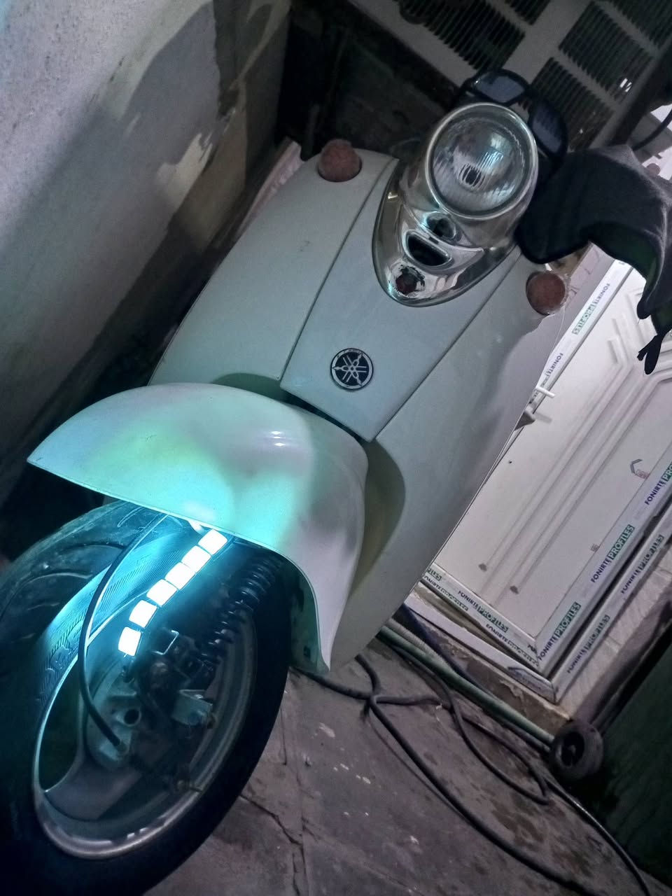 سلام عليكم للبيع دراجه كلاسك نثيه دراجه حلوه ونضيفه الله شاهد بس جاي امشي بيه وطفت تاخذ كوم حديد 100قفل ربع مينزل عنوان الحسينيه مال راشديه راسلني على الخاص او تتصل عليه ***********كلشي شغال كهربائيات هورن كلوبات كلشي
