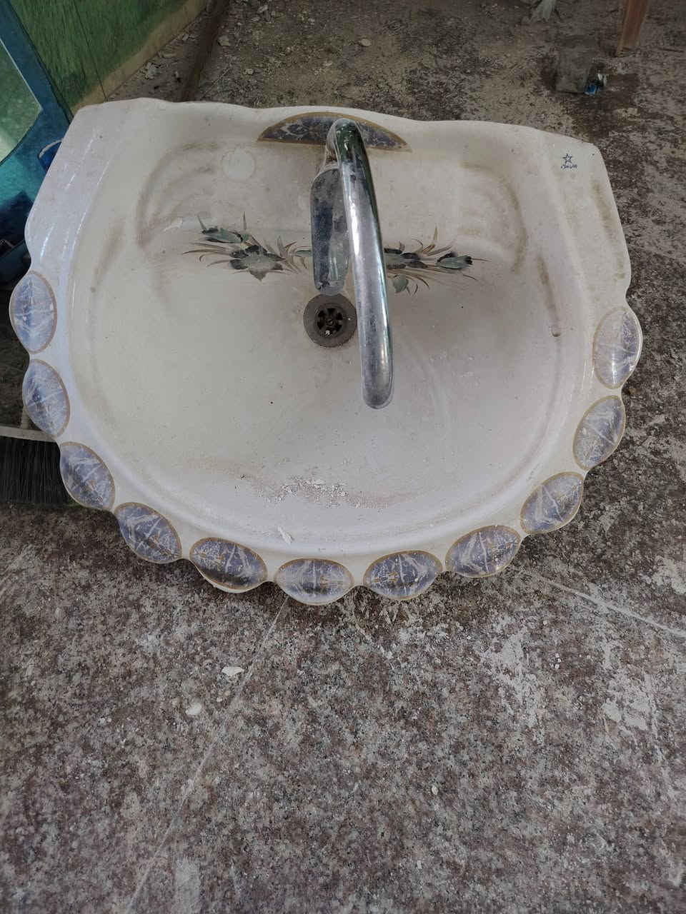 غراض البيع مستعجل عليهن لغرض البناء بغداد الشعلة ياهو تريدها انطيك سعرها


**إذا كنت صاحب هذا الإعلان وتريد حذفه لأي سبب، رجاءا أرسل رسالة إلى الدعم الفني**