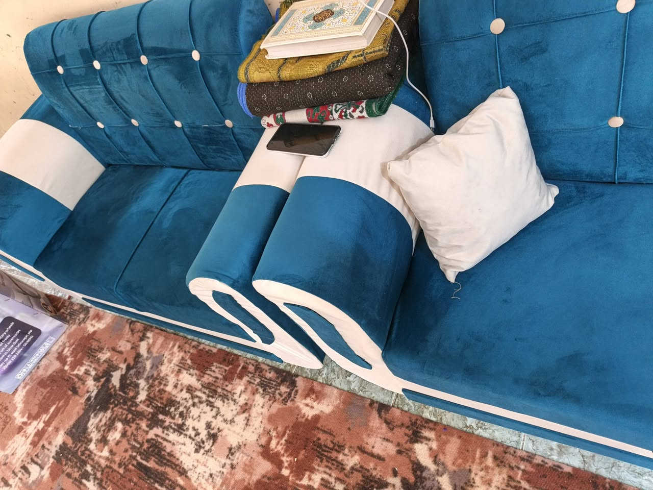 تخم قنفات 10نفرات
كوشه عدد4
طبله هديه
البارحه شتريته زغير بالصاله 
ب345الف


**إذا كنت صاحب هذا الإعلان وتريد حذفه لأي سبب، رجاءا أرسل رسالة إلى الدعم الفني**