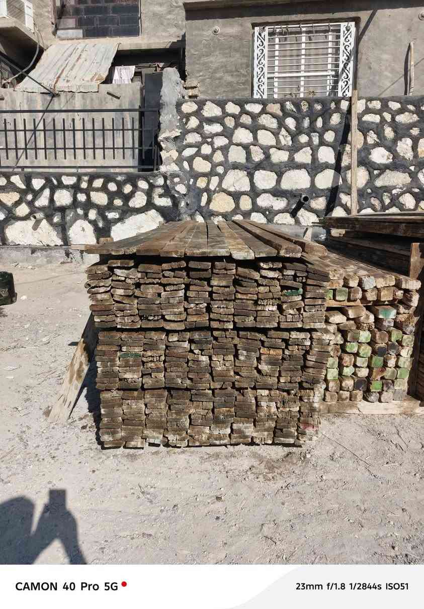 قالب للبيع 8مكاعب بسعرمناسب  العنوان بابل اتصال ***********
