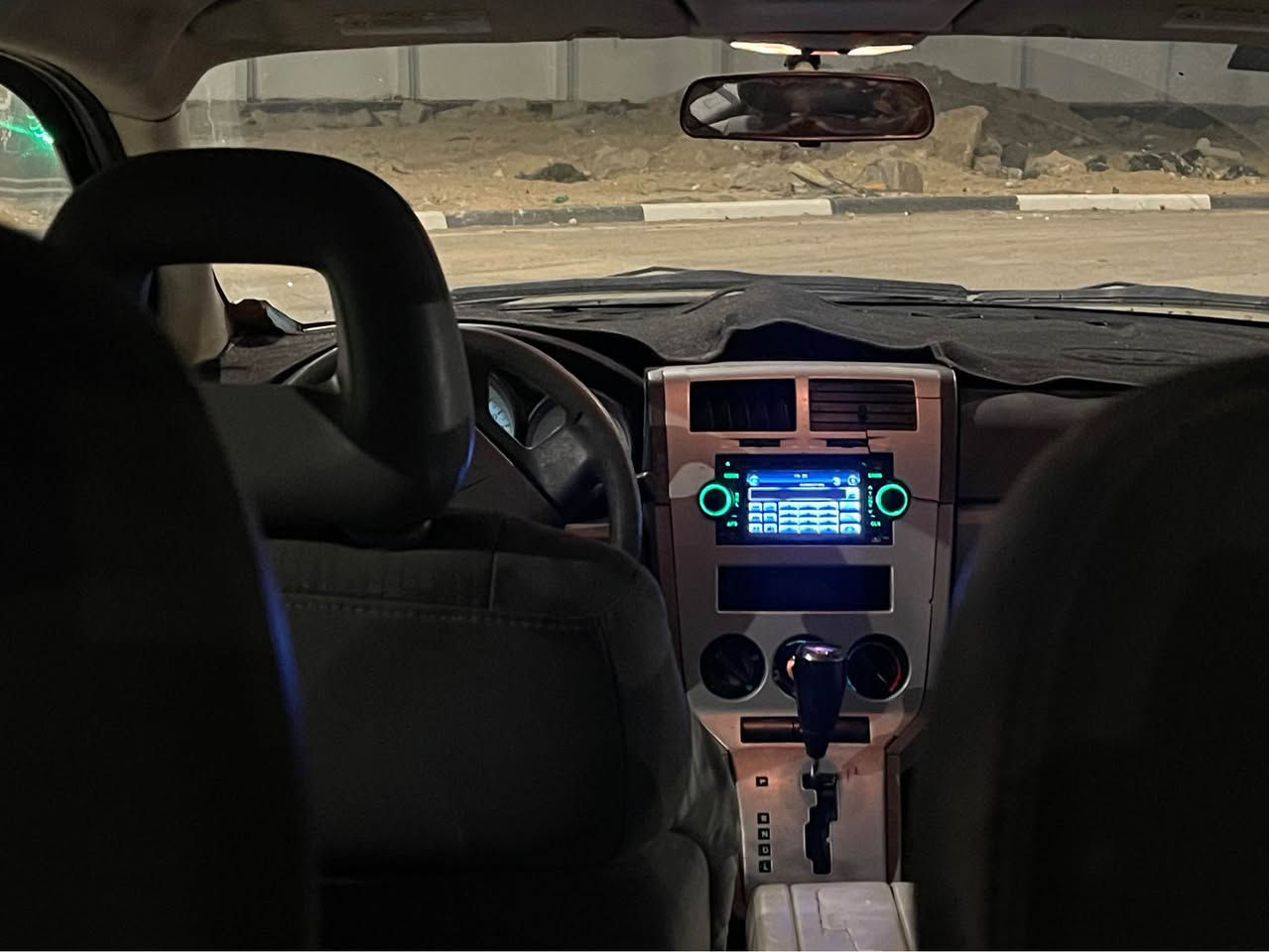 السلام عليكم 

دوج كاليبر 2007 بغداد باسمي رقم جديد سنويه جديده هزه جديده  كير مكينه كامري  حداديه اماميه خلفيه جديده جاهزه من كلشي موجوده بكربلاء *********** السعر
 50 وبيها مجال بسيط كربلاء, العراق
