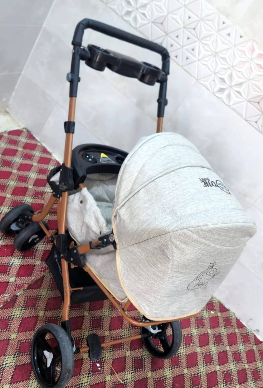 السلام عليكم عربانه اطفال جديد كلش مستخدمه جدا قليل للبيع ب ٦٠ كربلاء حي الميلاد ***********
