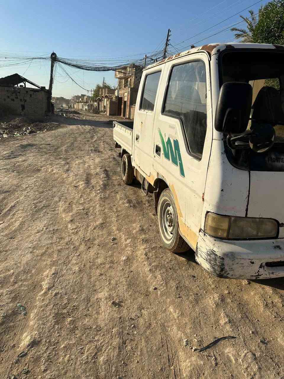 السلام عليكم فونتيره ٩٨ سنوية ساقطة 

سيارة بابل مدينة القاسم مكلف بالنشر 
رقم صاحب السيارة ***********

