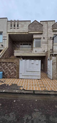 بيت للإيجار • وراء مسجد الروضة • ٤ غرف