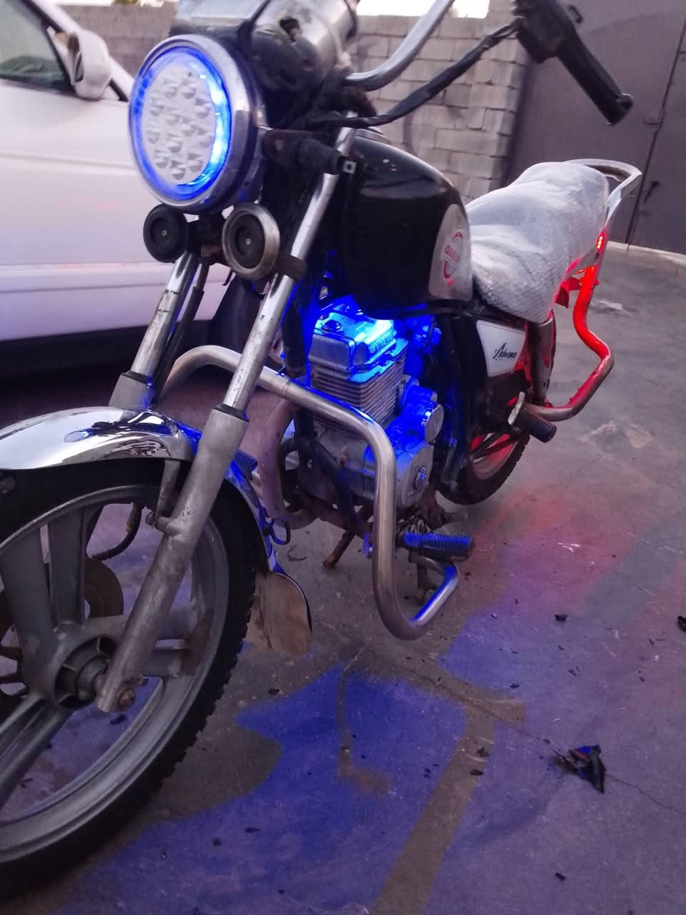 ماطور دايلم للبيع نضيف نكره سلف مكينه خرسه بس مبدل كازكيت حلوه كلش كاعد المطور سعر 350ستفسار ***********
