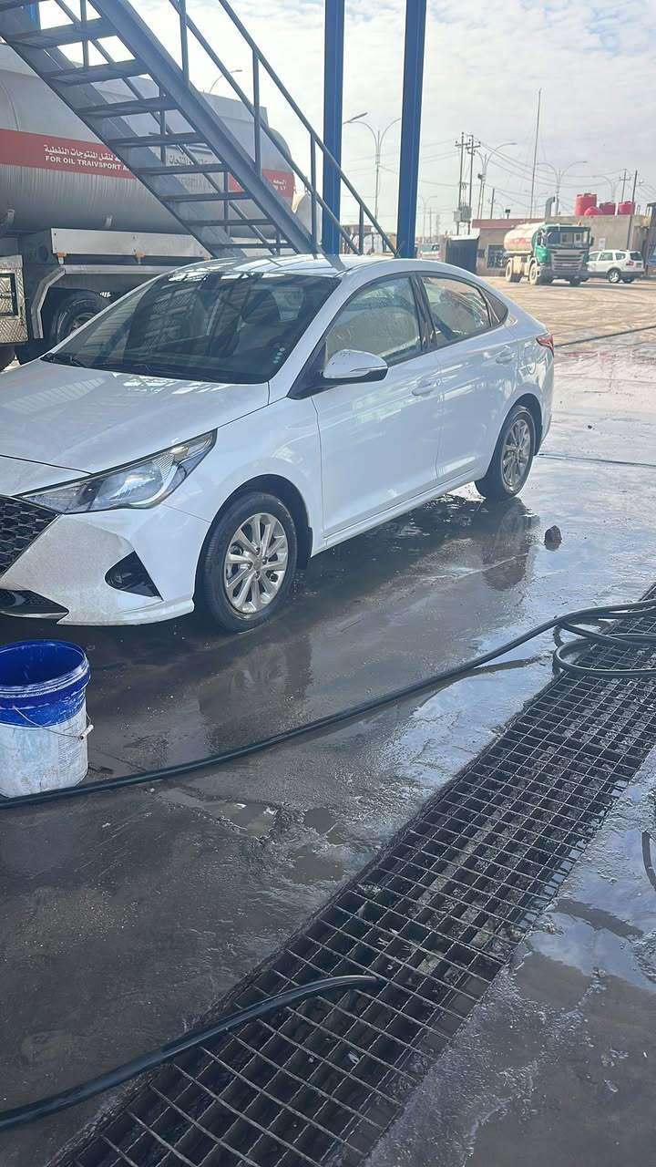 اكسنت خليجي مكفوله كفاله عامه موديل 2023 بدون رقم ماشيه 40 الف نص مواصفات كامله ما بيع اي نقص كير 6نمر ات   السعر 125. 
***********
