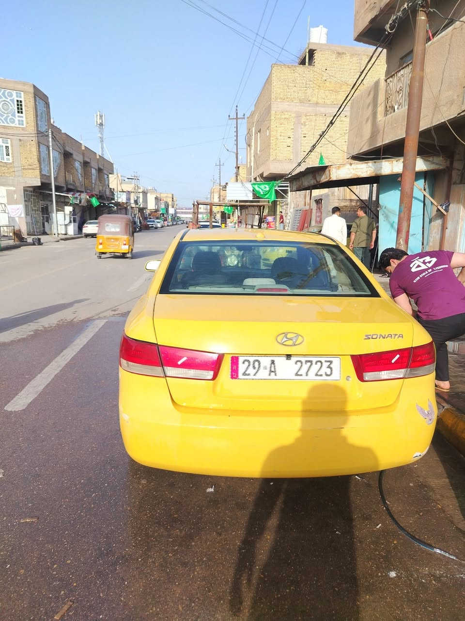 السلام عليكم سوناتا موديل ٢٠٠٨ محرك جديد كير كهربائيات للاستفسار *********** السيارة ب الكوت
