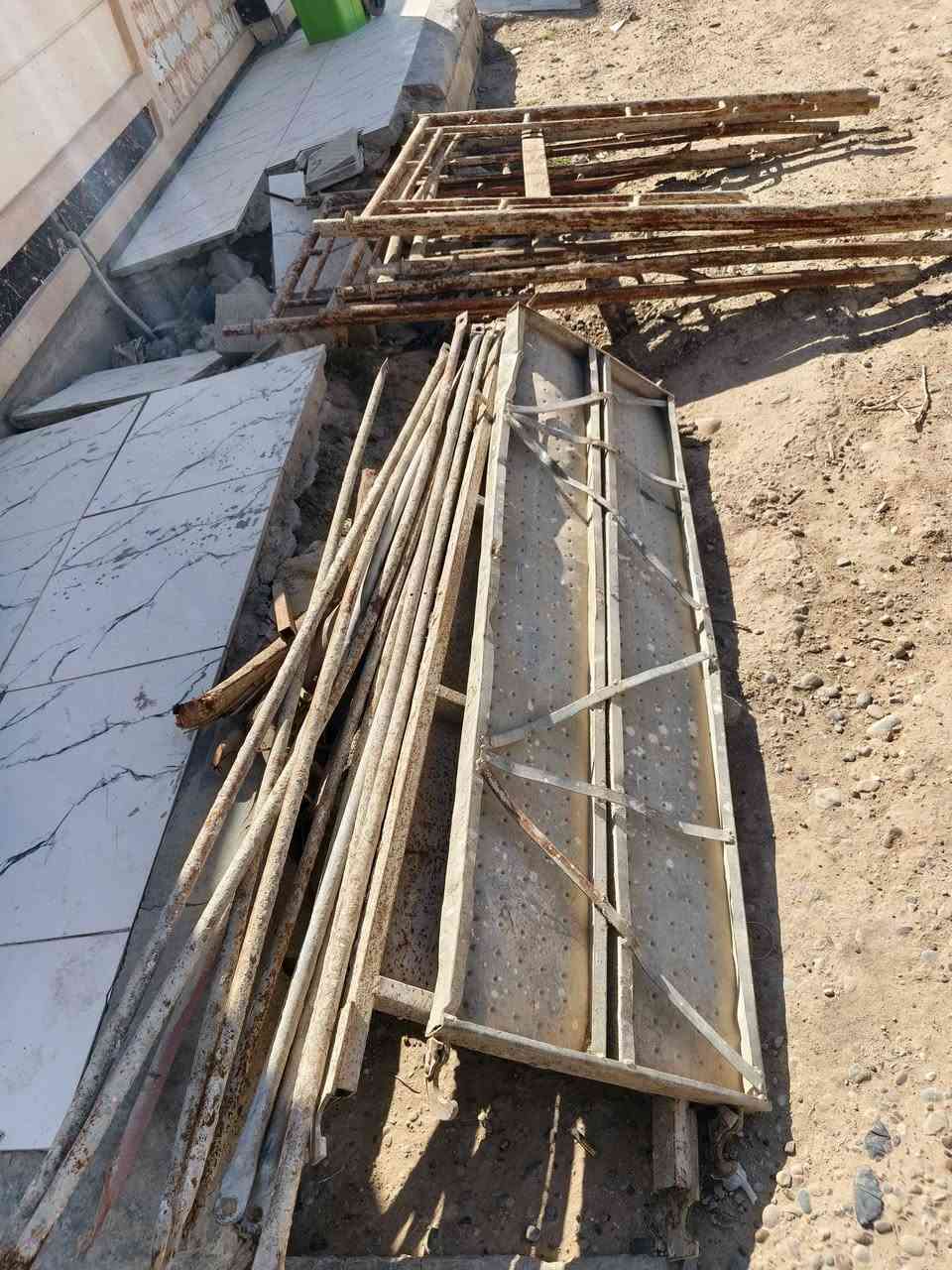 سكله للبيع 3سكلات ودرابين و6مقصات سعر 99الف فقط: ***********

