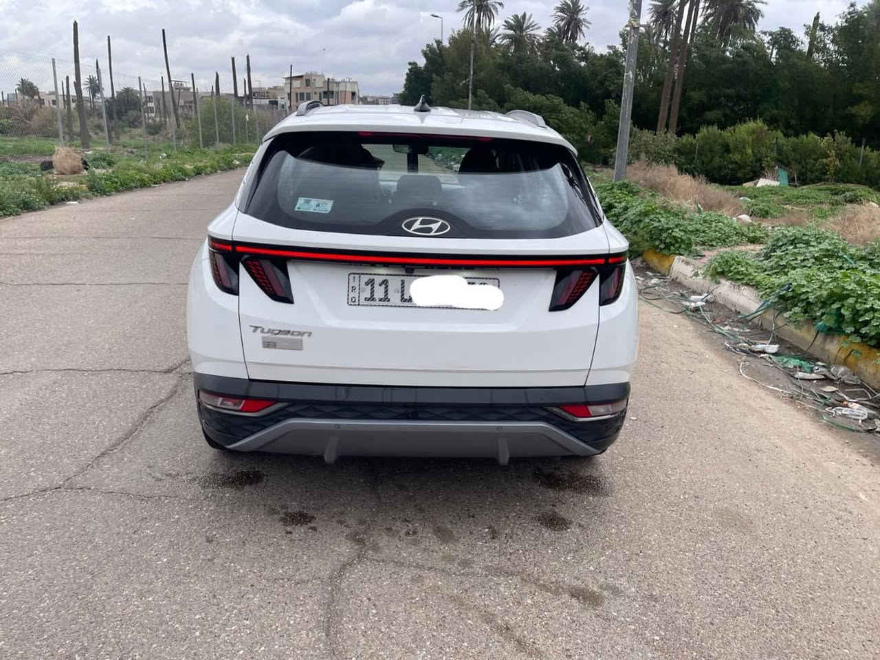 توسان موديل2021 ماشيه50 الف بيهه صبغ شويه الباب الوره بجهه الايمن مكان سياره بغداد سعر 195 وبيهه مجال الاستفسار ***********
