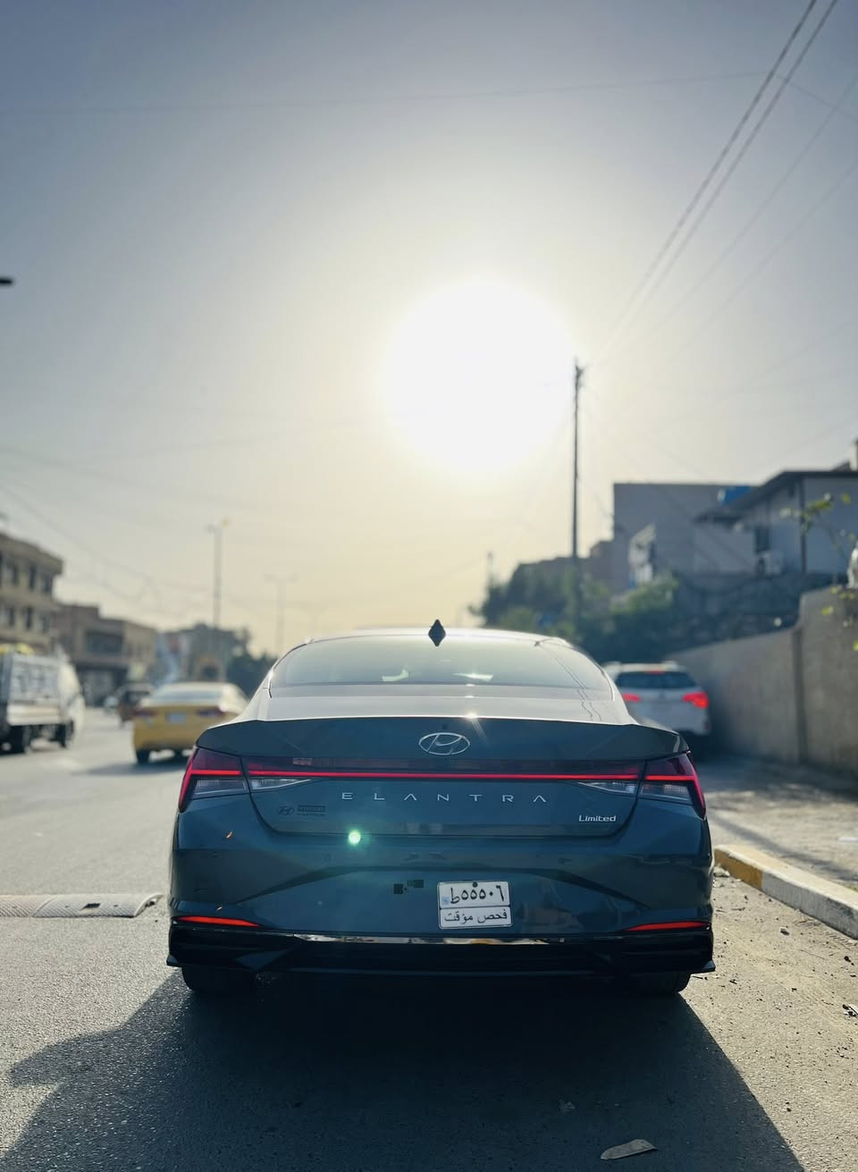 السلام عليكم
هونداي النترا 2023 لمتد 
فول مواصفات 1/1
فتحة سقف
اشاير مري
شاشة كبيره
تشغيل بصمة 
بصمة ابواب
تحكمات ستيرن
انضمة قياده
تحديد مسار
كشنات جلد
كشنات كهرباء
توقف ذاتي
اوتو هولد
سايد بريك دكمه
حساسات خلفيه
وباقي هواي مواصفات
مكينة 2000 دوش
ملاحظة : ( السياره مرقمة بغداد ترقيم جديد ) 
بيها فقط جاملغ مبدل وباب السايق بي شويه تصليح والبنيد كذلك بي تصليح قليل صور حادث خاص
ماشية : 33mi الف
السعر : 159$ بيها مجال بسيط
العنوان : بغداد الحريه
للاستفسار : هـ  ***********
