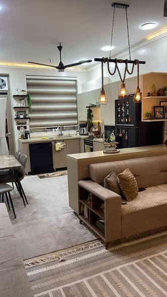 المساحه : ٦٧،٥م
الواجهه: ٧،٥م
المحتويات: ٣ نوم +صاله+ مطبخ+ خدمات + حديقه وكراج
عمر البناء : ٢٠٢٤ ( بناء درجه اولى)
المميزات : شارع عريض + تشجير 
للاتصال: ***********
