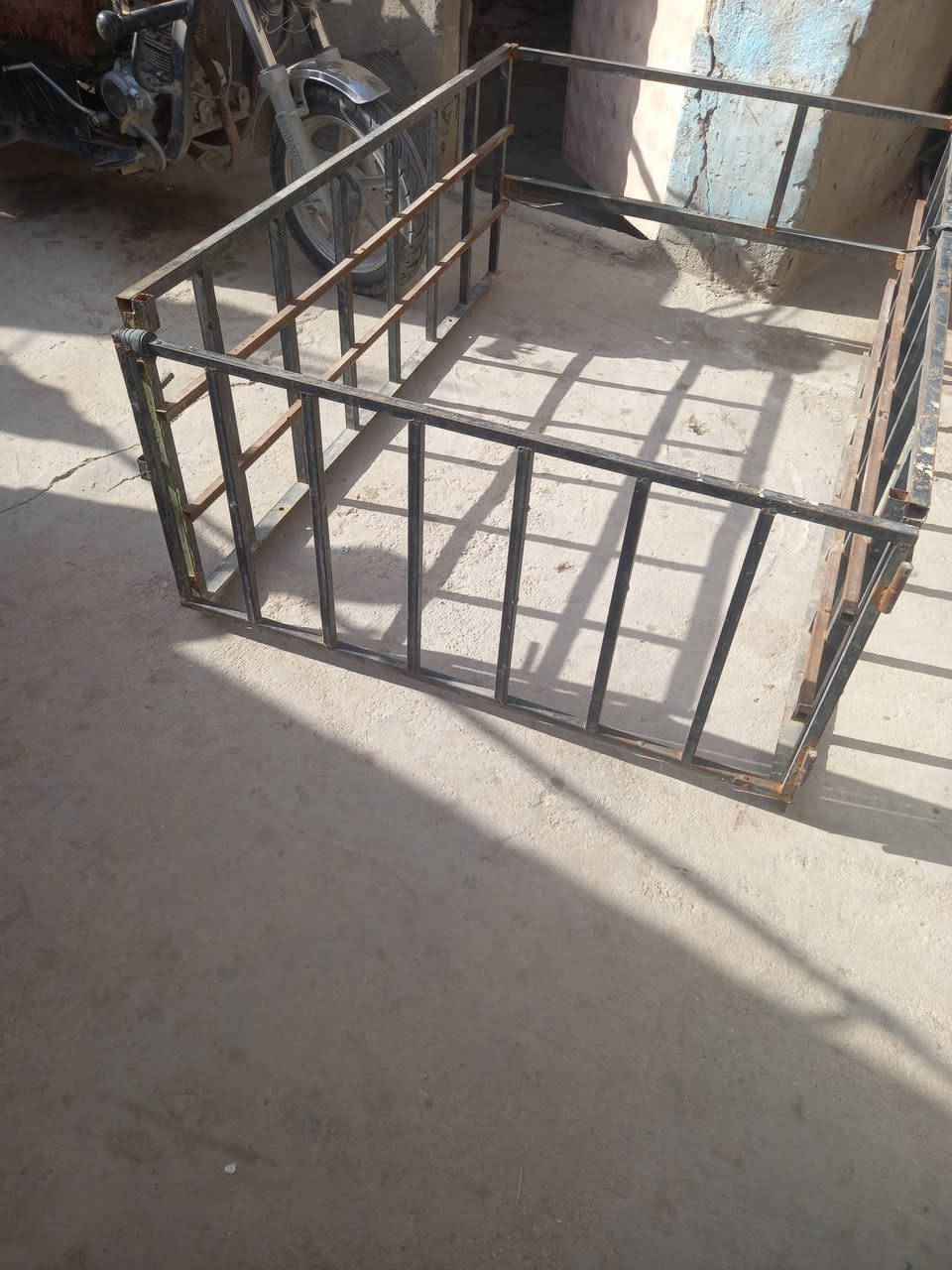 للبيع***********
