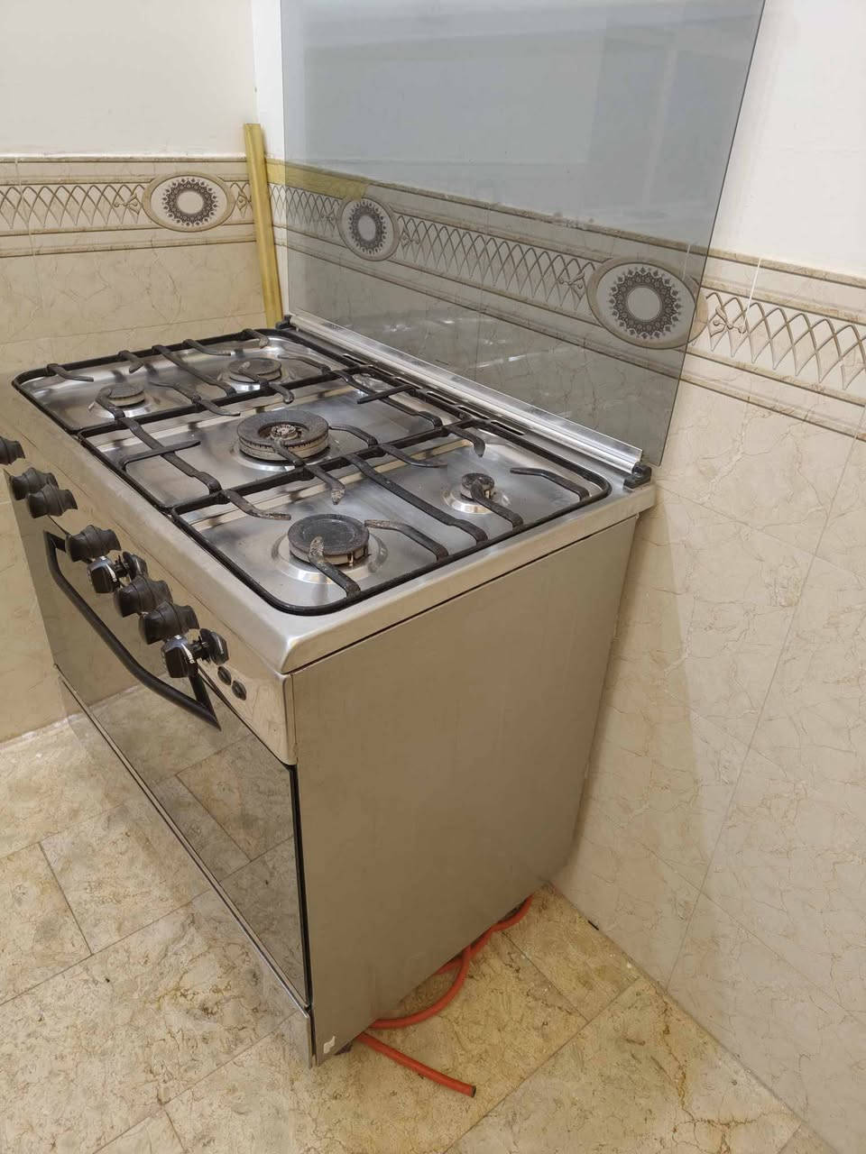 طباخ 5عيون كبير مامستخدم اهوايه نظيف كله شغال فرن وعيون  ناره زركه  السعر175قفل العنوان نجف حي السلام للاستفسار خاص


**إذا كنت صاحب هذا الإعلان وتريد حذفه لأي سبب، رجاءا أرسل رسالة إلى الدعم الفني**