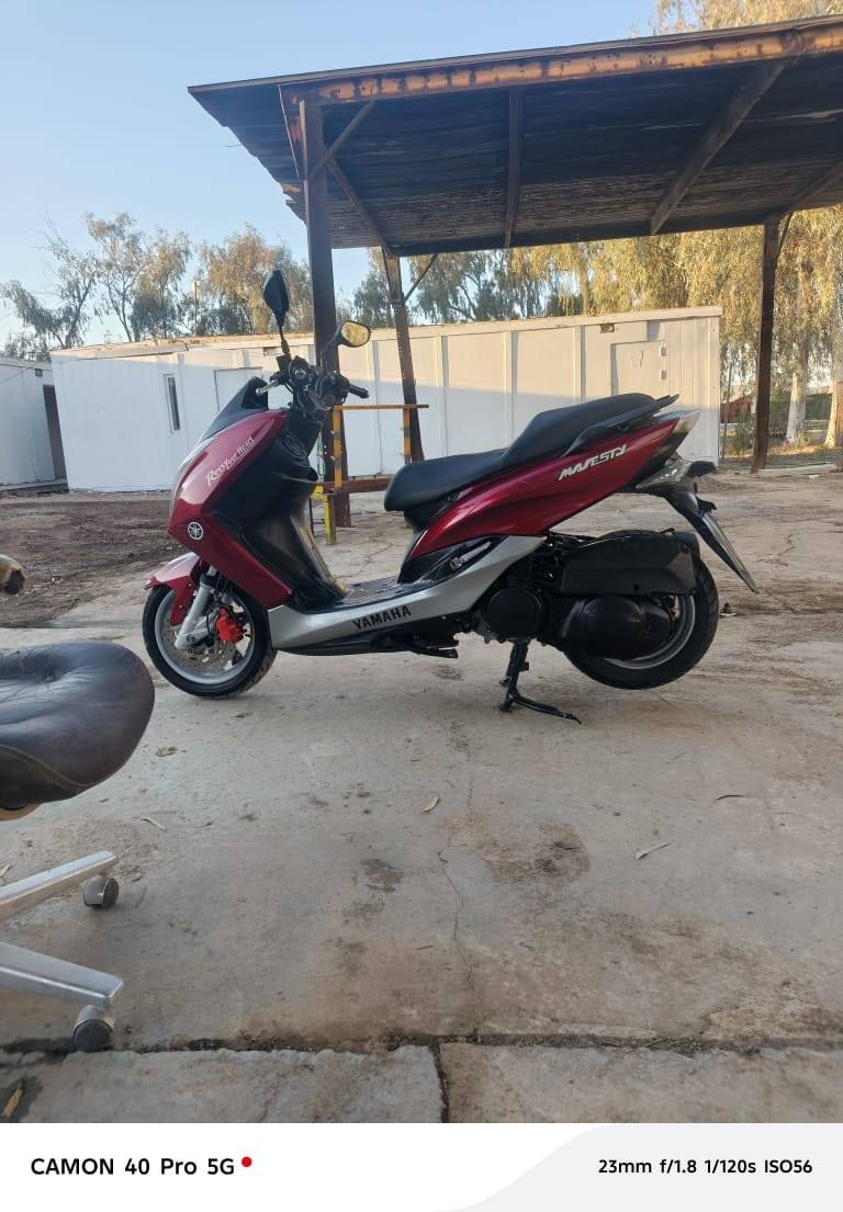 سلام عليكم دراجه ماجسته حديث 
كفاله عامه دراجه نكره سلف 
دراجه خير من الله 
السعر 1200 بيه مجال حك الجيه 
رقم ***********
تصال فقط
