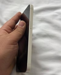 آيفون ١٣ ١٢٨ • ابيض • بطارية ٨٩