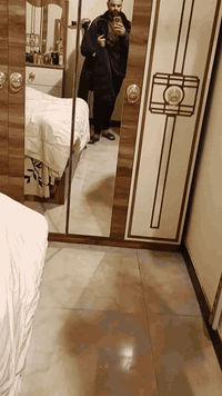 السلام عليكم 
اثاث منزل كامل لبيع كلمن وسعره للاستفسار لاتصال ***********
