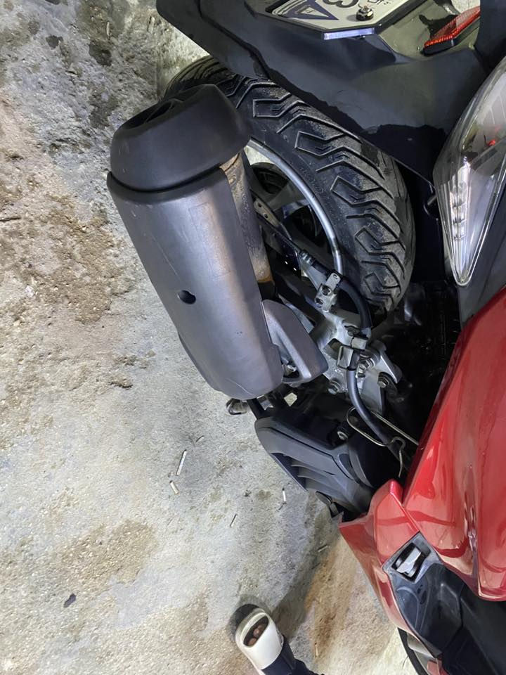 ماجستة S.دراجه رمبه صارلهة شهرين من نازلة مكفوله مكينه مفتوحه كفر تجاري ترجع حساسات كامله حساس ستاند حساس مانع سرقه سويجين ممشى الدراجه حقيقي 60الف منضومة زنون سستم صوت (دمام) دراجه خير من الله استعمالهة قليل فقط الدبلات الاماميه كايمه يحتاجلهن تجفيت او تبديل حسب الرغبه مماثرات عل دراجه  سعرهة ثنين وميتين بيهة مجال بسيط عنوان بغداد المشتل  تواصل فقط واتساب. الرقم***********
