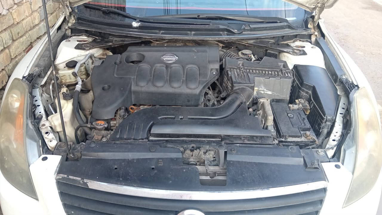 السلام عليكم
نيسان التيما 2007 امريكي 
مواصفات S
بسمي تحويل مباشر
مصبوغا عام لين جارده جانت
كير مكينه تبريد خير من الله
داخل بلادي
تحكم ستيرن
شاشه وكامره
بصمه بلاد
فتحه  مثبت سرعه
سعرها ٧٥ وبيها مجال قليل
رقمي واتساب *********** مكان بغداد الحريه
