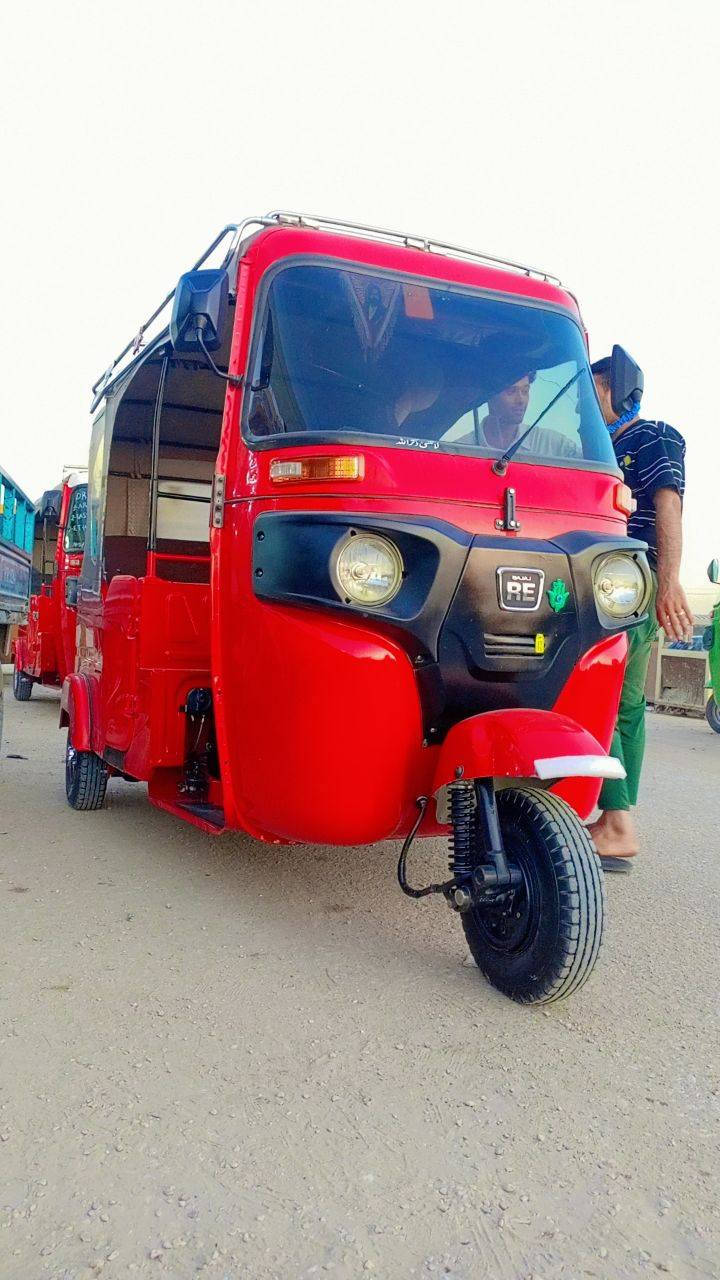 سلام عليكم تكتك 2023 شهر 4 تكتك نضيفه كلش زلق واحد ما بيها رقم و سنويه بس ا لوحات ما ماشادهن مكاني خان نص  تواصل ***********  *********** سعر 8 و 300
