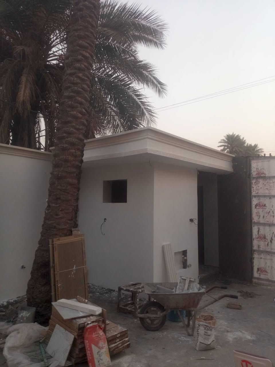 كاد اللبخ متفرغ مصري تواصل واتساب *********** شغل فم تركيب كوبلونات ثقل ناعم شغل تصفر جميع مناطق بغداد اسعار مناسبه
