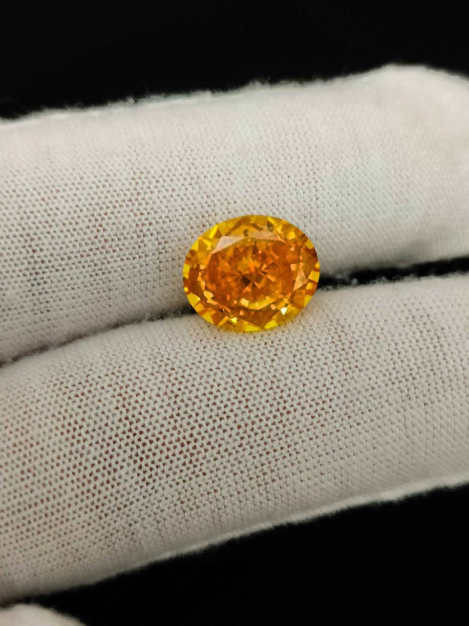 Pierre Zircon carbon 11.20 carat
- Taille : Oval ( crushed ice )
- Couleur : Golden Yellwo
- Clarité : ( 5A ) AAAAA
- Dimension : 10x12 mm الجزائر, سيدي امحمد


**إذا كنت صاحب هذا الإعلان وتريد حذفه لأي سبب، رجاءا أرسل رسالة إلى الدعم الفني**