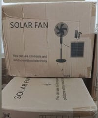 مروحة كهرباء • طاقة شمسية • بطارية ليثيوم