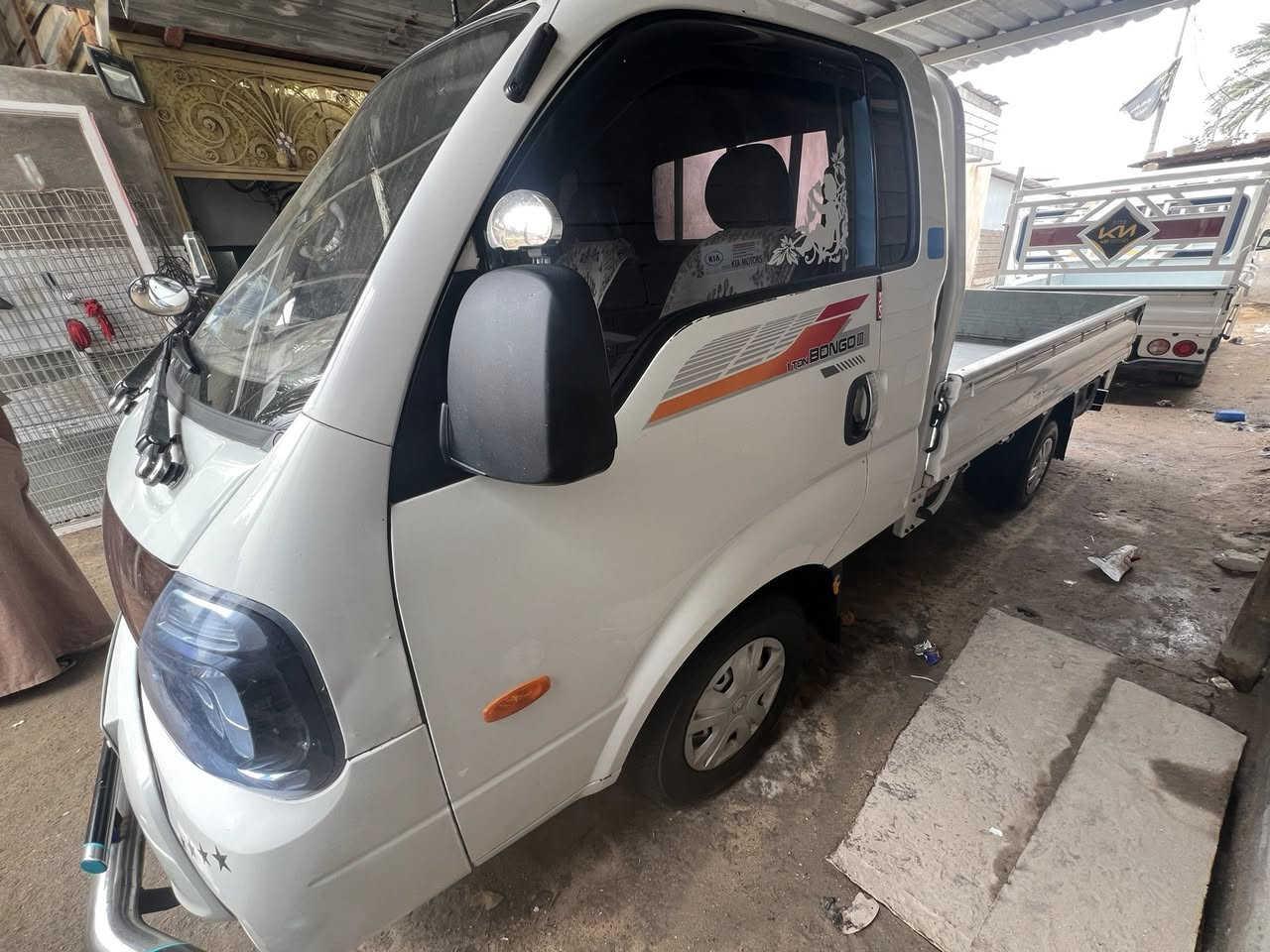 سلاام عليكم كيه بنكو مديل 2019مسكر دبلو تبريد وتدفه شقاله فول كلهه شقاله لايت زنون سياره جاهزه وجديده السعر 130. المكان البصره الهارثه  رقمهه بصره الانكليزي وشرط لتحويل     رقم ***********وهاذ لثير بي واتساب ***********
