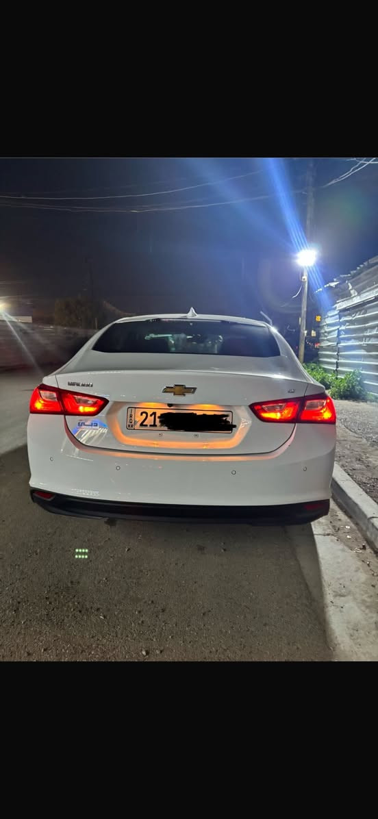 السلام عليكم
ماليبو 2024
وارد امريكي ابيض 
رقم سليمانيه بسمي 
الحادث بابين جهت اليمنه وحده تبديل اصلي وحده صبغ 
بدون دواخل لا شاصي ولا لغود 
مواصفات LT 
بصمه تشغيل 
تشغيل عن بعد 
دخول ذكي 
بانوراما 
تدفئه كشنات 
كشن كهرباء 
سايد برك بصمه 
اتو هولد 
توقف ذكي (براك)
داداشو 
تحديد مسار 
رادارات 360 درجه 
حساسات 360 درجه 
كامره دواره 
شاشه كار بلي 
ماشيه 28 الف كيلو متر 
العنوان السيديه 
السعر 155 بيها مجال 
الرقم ***********
