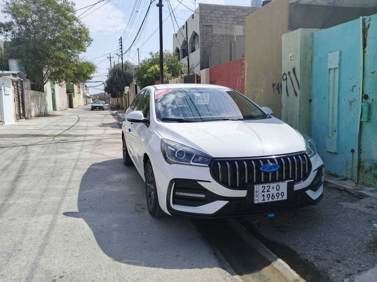 تحيه طيبه السلام عليكم ورحمة الله وبركاته
شيري اريزو 5 موديل 2025 مكاني موصل الايسر
ضمان 6 سنوات  
ماشيه 31اخت الزيرو , كابون بنزين 
رقم اربيل الإنكليزي بسمي تحويل ثاني يوم  
حساسات امامي خلفي
تبريد قطعتين 
تبريد شاشة 
تحكمات ستيرن 
مري كهرباء + اشارة بالمري
مودات قيادة و مانع انزلاق 
انارة داخلية ليد
كشافات ليد 
لايت ٣ عدسات
السعر  95$قفل قفل
للاستفسار***********
***********
