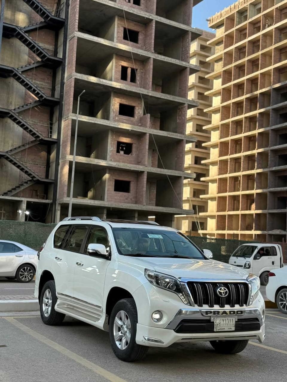 برادو 2017 فول ساز
بيه فقط دعاميه اماميه صبغ 
تخم تاير جديد بدون نقص تحويل ثاني يوم 
مكان السياره بغداد سيديه 
السعر ب360$
***********
