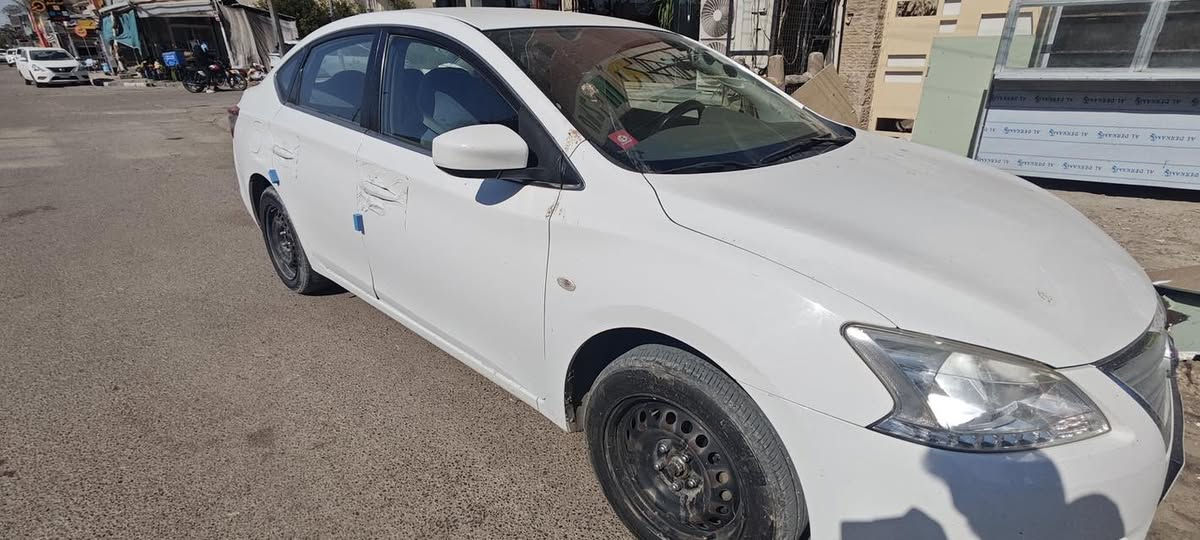 نيسان سنترا 

وارد خليجي كلين تاتيل 
ماشيه 121.000
هزه جديد /سنويه جديد 
مكان سيارة بغداد 
واتساب
***********
