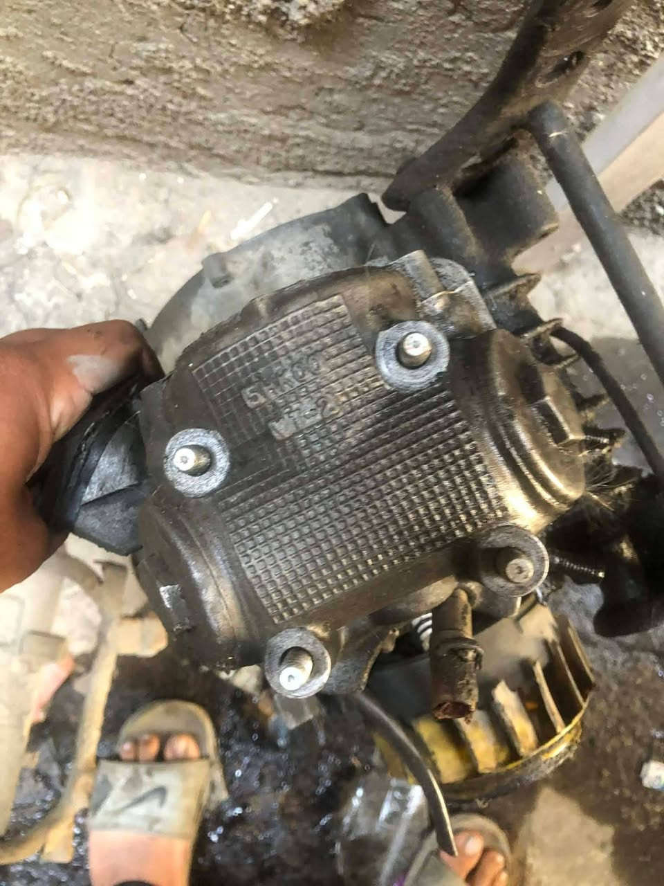 للبيع ماكس تفصيخ
دبلات امامي 10
ويلين 20
ماشة 10 
تانكي 10 وياه طوافة 
كابريتر 20
جوزة جديدة 15
عقل 10
كتف 10
ضفيرة وياهة كويل و بعد شغلة 10
سوادات قجمة 20
كفر امامي 10 و جهة يسرة 5
كشن و جنطة 15
ذيل 5
مبخرة 5
سوبر 10
4 بنزات 15
كلجات امامي و خلفي 30
قايش 5
كور 20
بوشة و بستم 15
رجل هندر و عرموطة و سبرنك و هلال 10 جديدات 
ستاند صفح 7
شاصي 15
يدات بريك 2 ب5
ستيرن 10
شاصي ماكس 140 15
محرك طابوكة مع ملف و فلاوين 35 
فاكيوم 10
مكاني بغداد الدورة
***********
