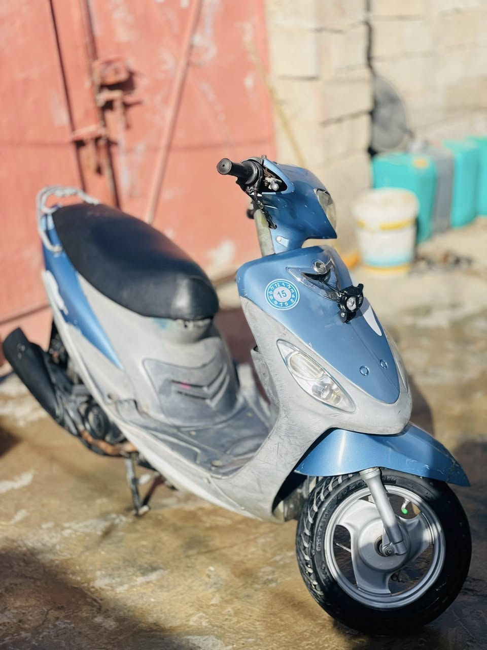 دراجه ماكس منغولي للبيع
كهربائيات شغاله كلها
كفرات نظافه فول 
مكينه ناعمه
صوت ماكو
لا تصرف بانزين ودهن 
السعر ٥٠٠ وبيها مجال 
الصور تحجي


**إذا كنت صاحب هذا الإعلان وتريد حذفه لأي سبب، رجاءا أرسل رسالة إلى الدعم الفني**