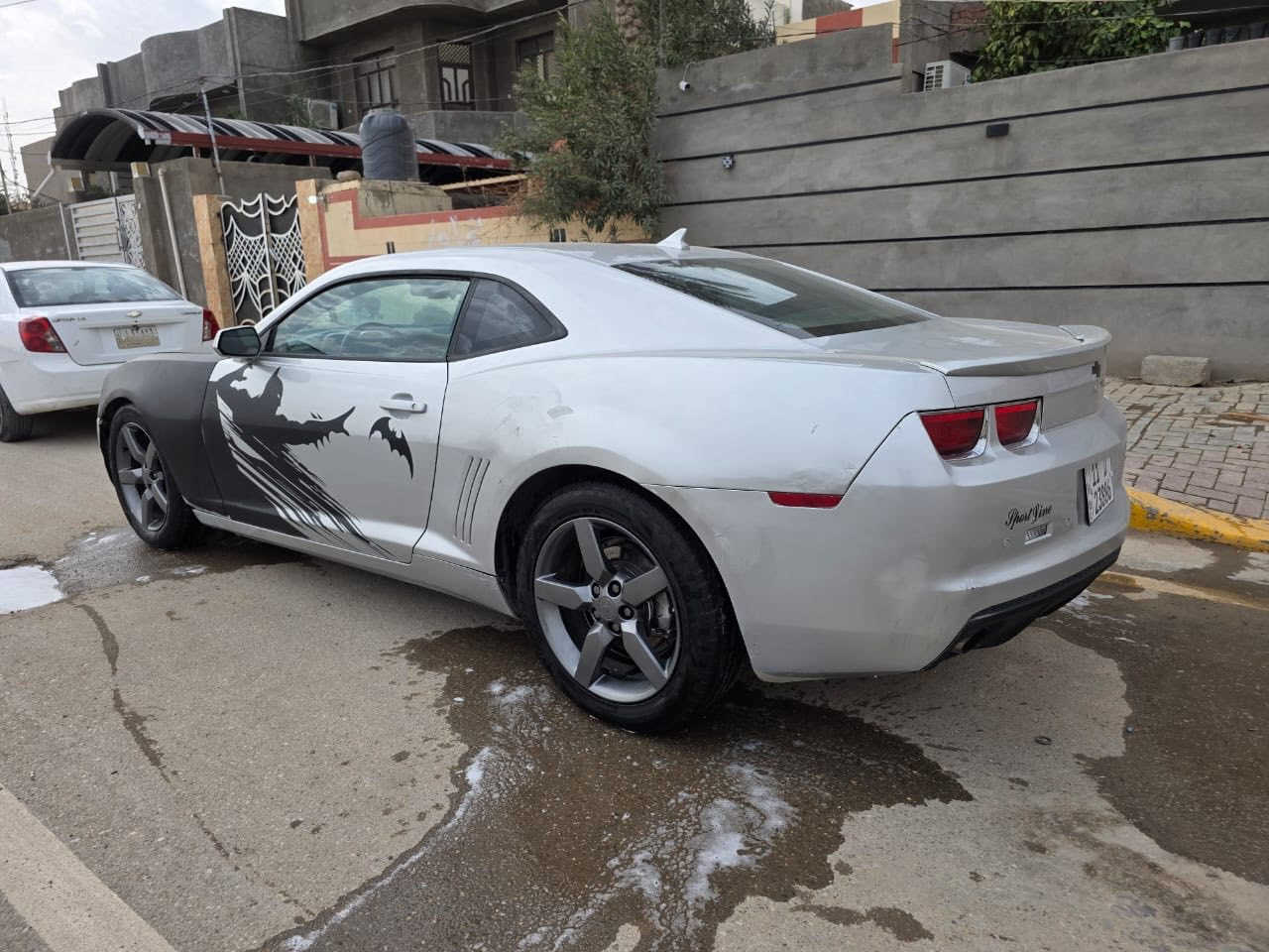 السلام عليكم كمارو موديل 2012 مكينه 3600 كير مكينه اكسل لغد شاصي كفاله بدون دواخل بيها صبغ حزام كير اوتماتيك تخم تاير صدر جديد امامي خلفي مكاني ديالى بعقوبه السعر ٧٠ وبيها مجال بيع مستعجل *********** مامتواجد علفيس وبيع فقط رقم بغداد بسمي سنويه جديده
