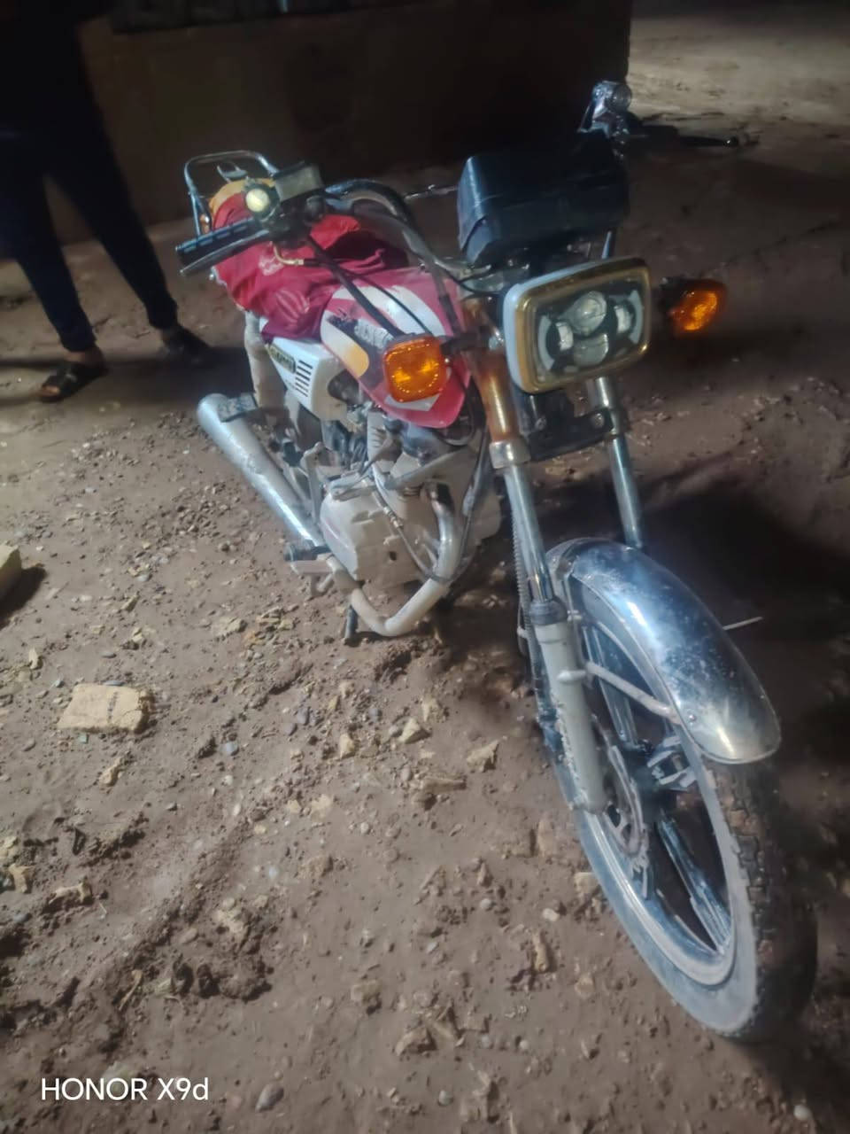 السلام عليكم دراجه للبيع موديل 20السعر 375وبي مجال ***********
