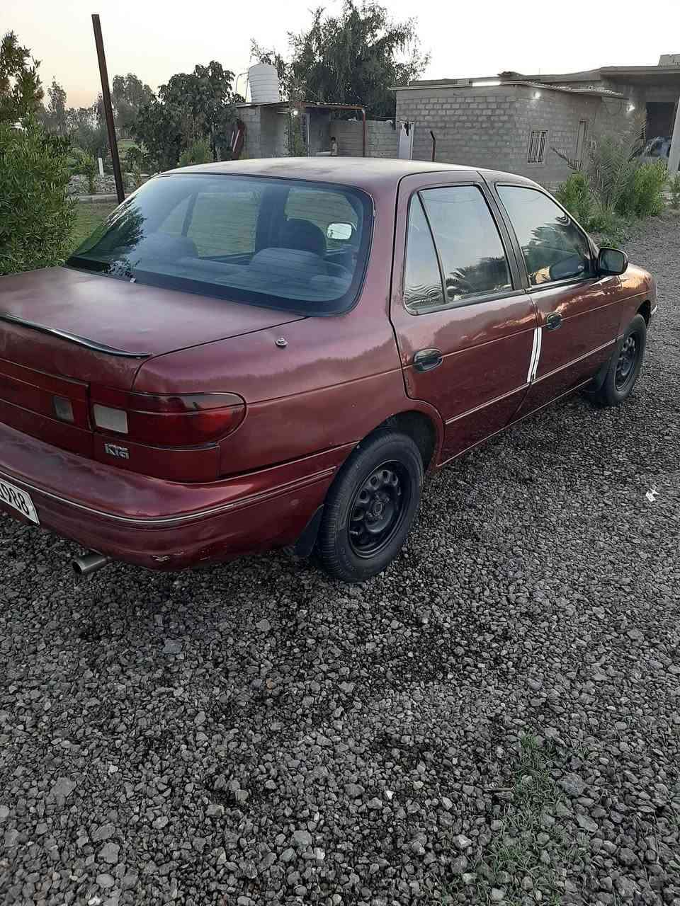 كيا سيفيا للبيع موديل 94 سياره بلاديه مكان السياره بغداد ابو غريب سعر المطلوب 37 وبيها مجال *********** )( ***********
